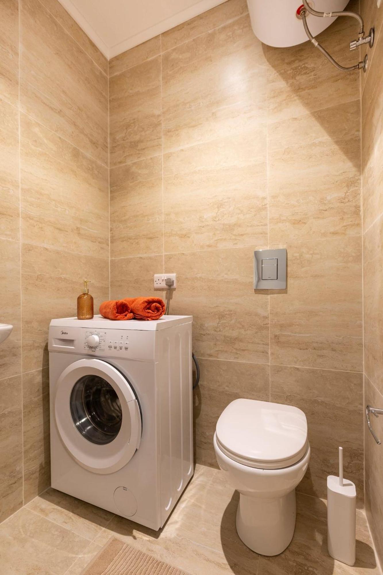 Beautiful Central Penthouse 1Br Ta Xbiex Экстерьер фото